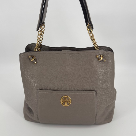 Tory Burch Chelsea Slouchy Tote in Grey Heron Pebbled Leather Shoulder Bag - Picture 4 of 15
